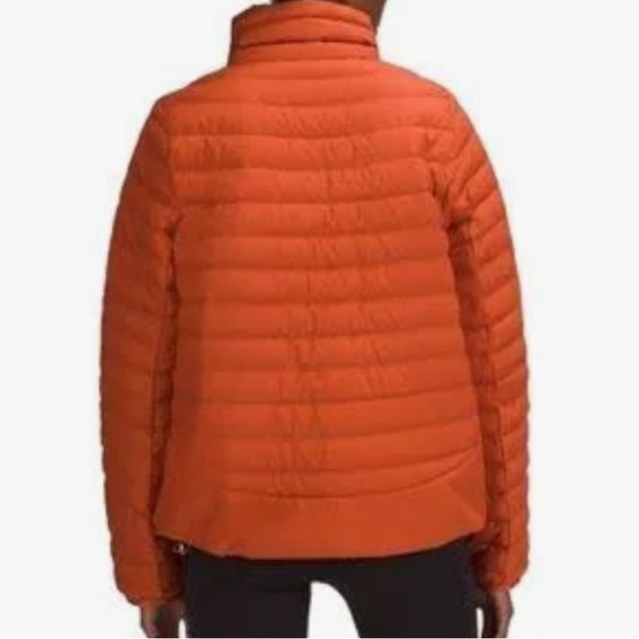 NWT Lululemon Cayo jacket, size 2. - Picture 2 of 5